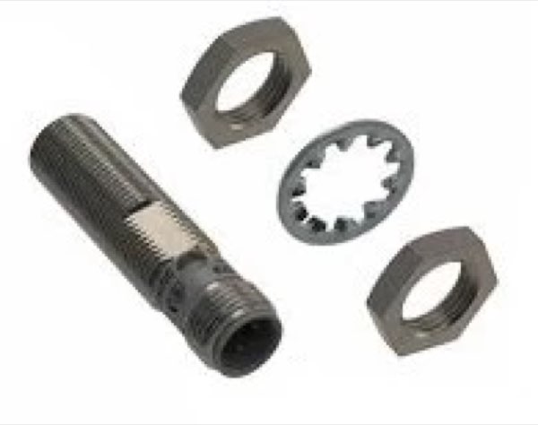 Sensor de proximidad NO 3MM 10-30V Omron E2E-X3D1-M1GJ