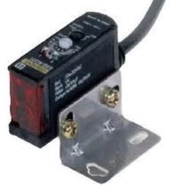 Sensor sifuso horizontal 20CM Omron E3S-AD11